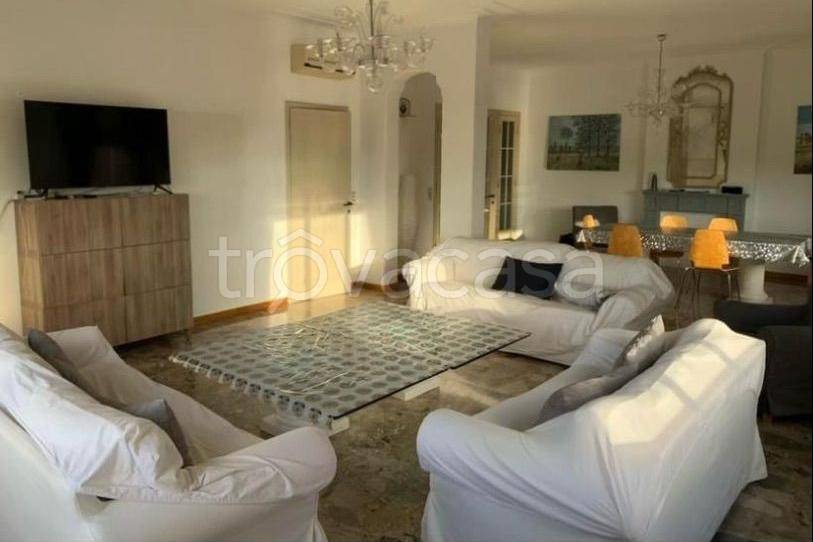 Appartamento in in affitto da privato a Parma strada Giuseppe Mazzini, 43