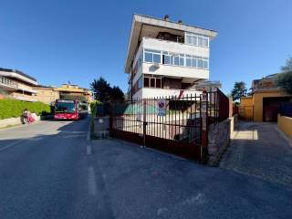 Garage in vendita a roma via del torraccio di torrenova, 1