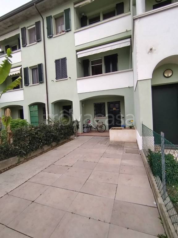 Appartamento in affitto a Lugo via Gabriele d'Annunzio