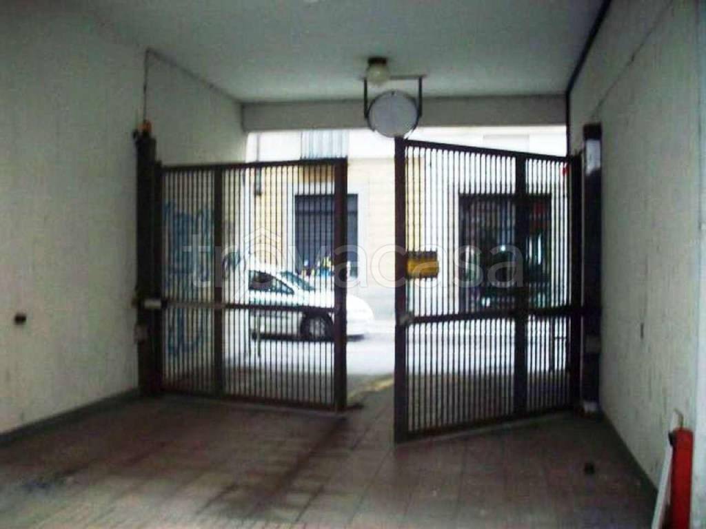 Garage in vendita a Torino via Palazzo di Città