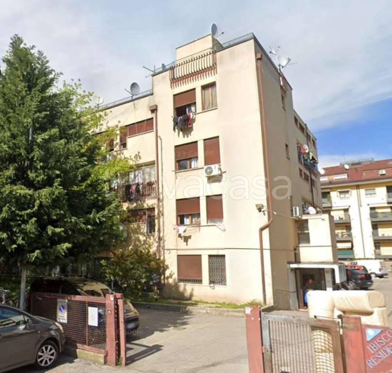 Appartamento in vendita a Padova via Altichieri da Zevio