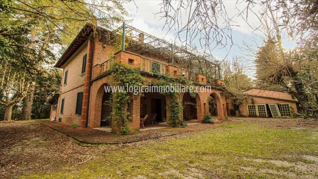 Villa in vendita a Chiusi sp49