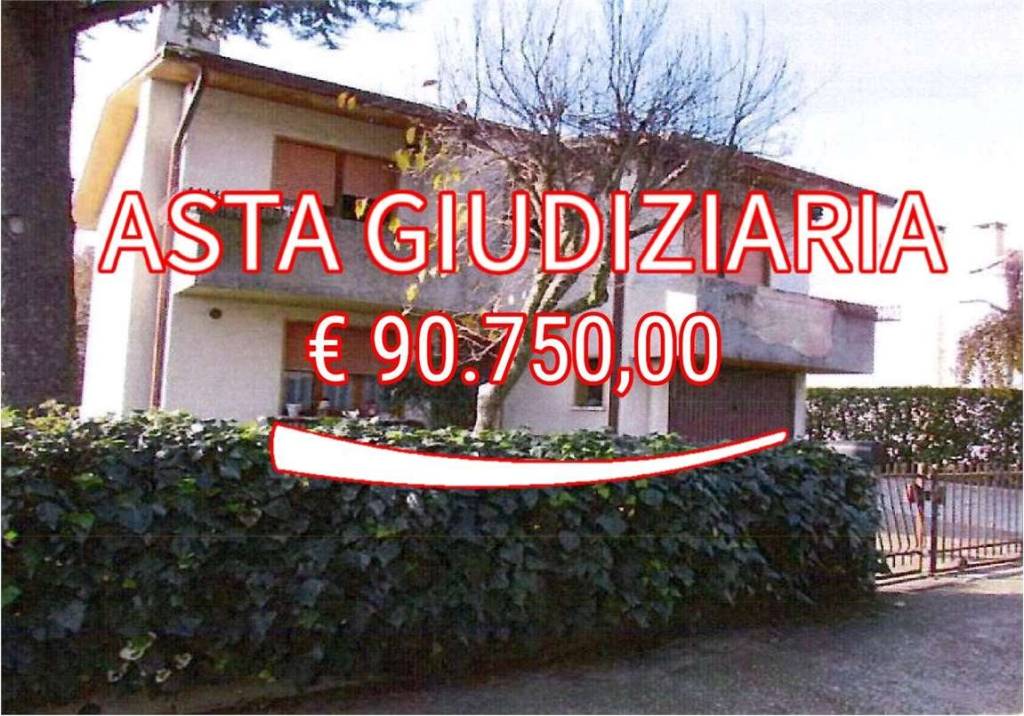Villa a Schiera all'asta a Volpago del Montello via Schiavonesca Vecchia , 84