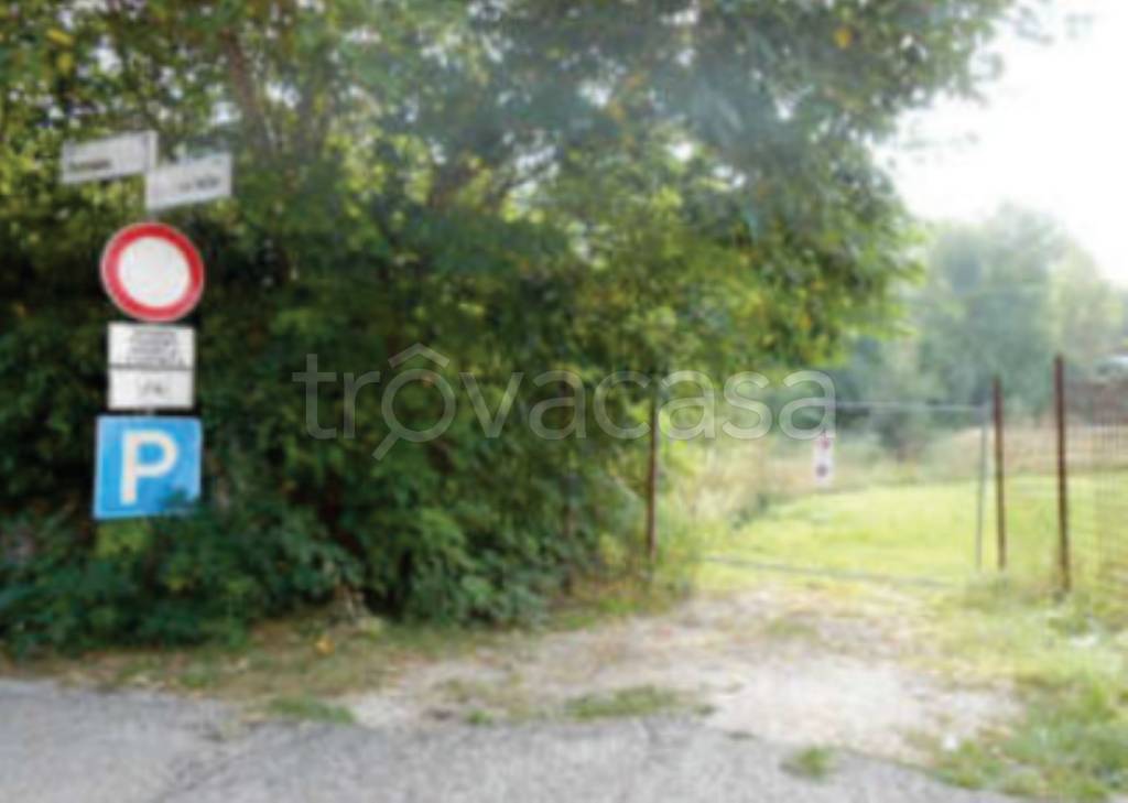 Terreno Agricolo in vendita a Rivoli Veronese traversa di Via Castello