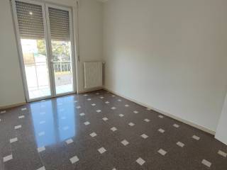 Appartamento in in affitto da privato ad acquaviva delle fonti via domenico gentile, 33
