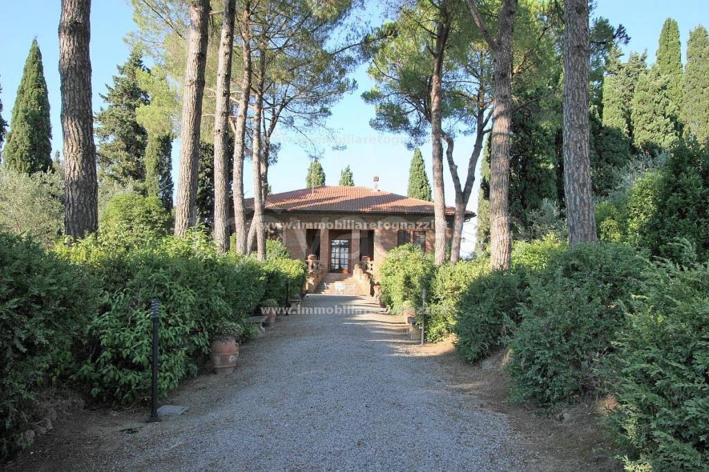 Villa in vendita a San Gimignano zona campagna