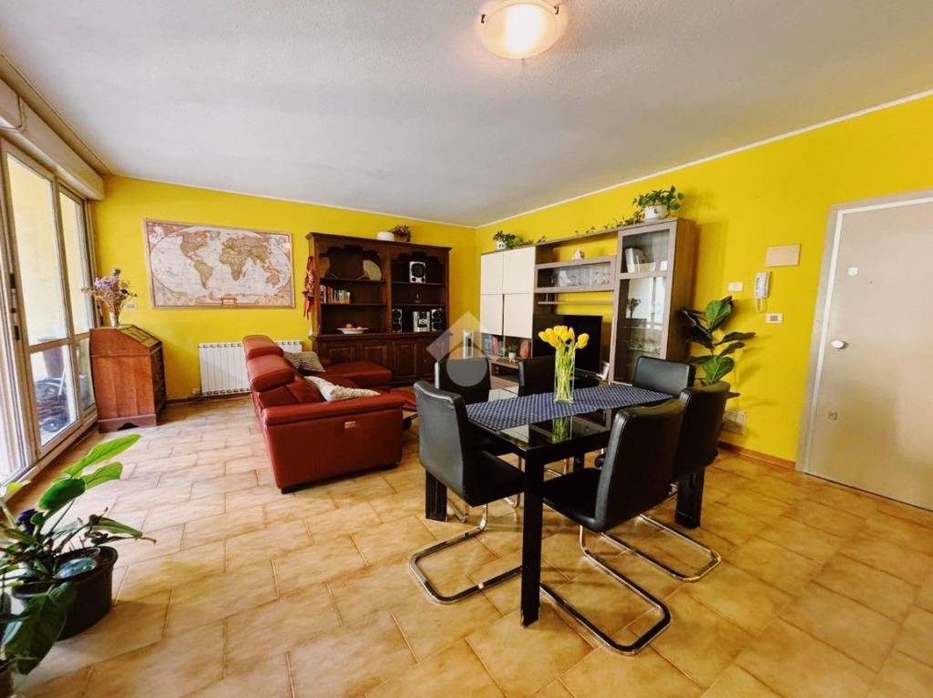 Appartamento in affitto a Ravenna viale delle Betulle, 39