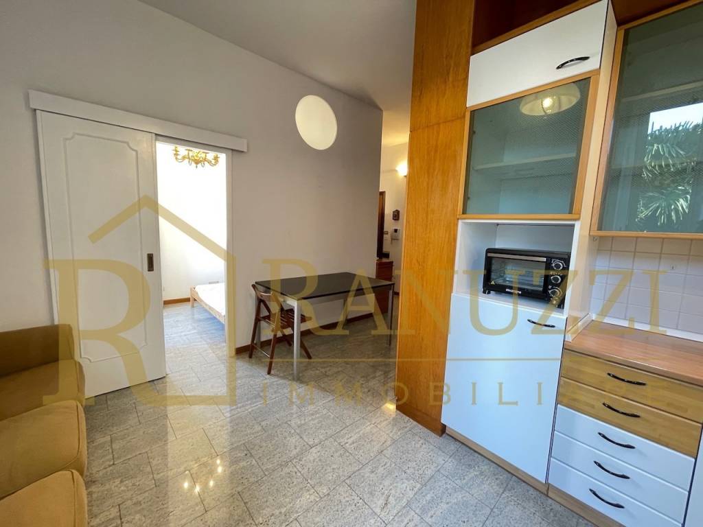 Appartamento in affitto a Bologna via Cesare Battisti, 29