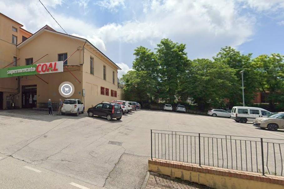 Negozio Alimentare in in vendita da privato a Corinaldo piazza Sant'Anna, 4