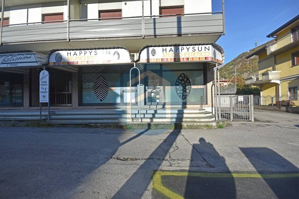 Negozio in vendita a Malegno via Del Lanico Malegno (bs)