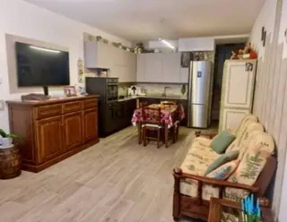 Appartamento in vendita a Colle di Val d'Elsa via Ferdinando Magellano
