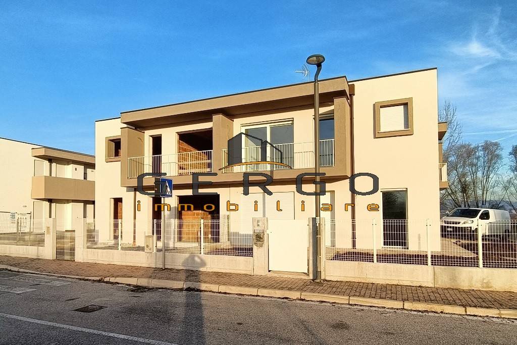 Villa Bifamiliare in vendita a Quinto di Treviso via Aldo Moro