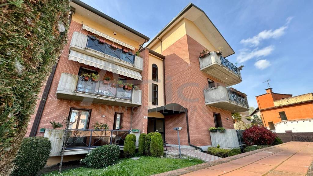 Appartamento in vendita a Rovigo via Curiel, 8