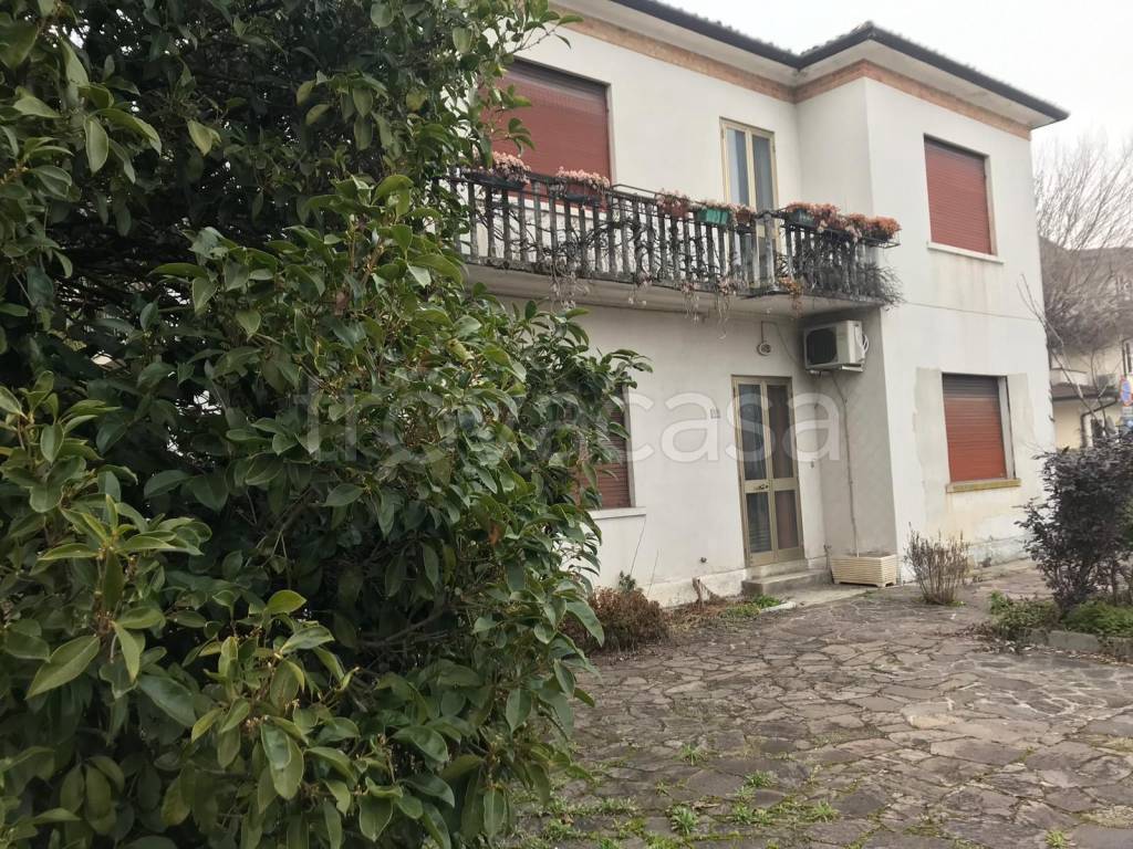 Villa in vendita a Maserada sul Piave