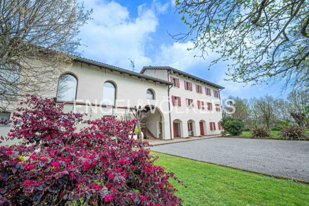 Villa in vendita a Ponte di Piave via l. Baradello, 27