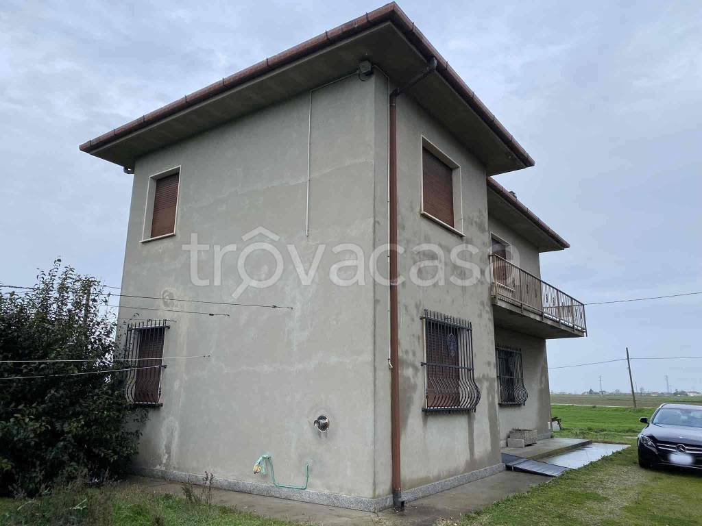 Casale in vendita ad Ariano nel Polesine via Provinciale, 13