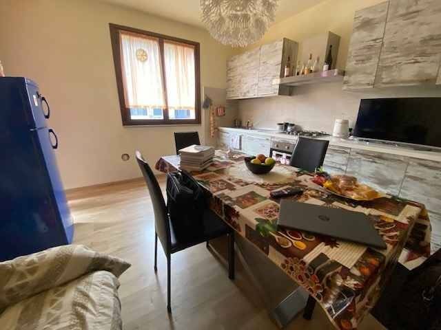 Appartamento in affitto a Castelnovo ne' Monti via Casalino