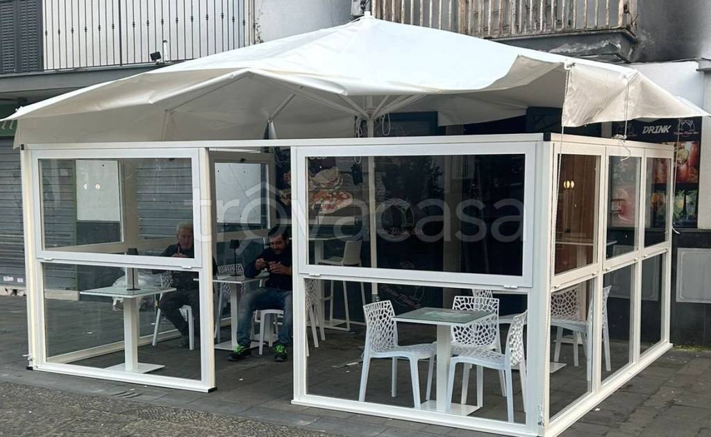 Bar in in vendita da privato a Pozzuoli corso della Repubblica, 101