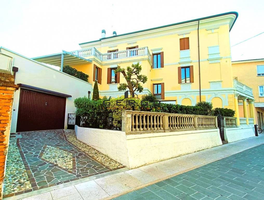 Villa Bifamiliare in vendita a Motta di Livenza piazza san rocco