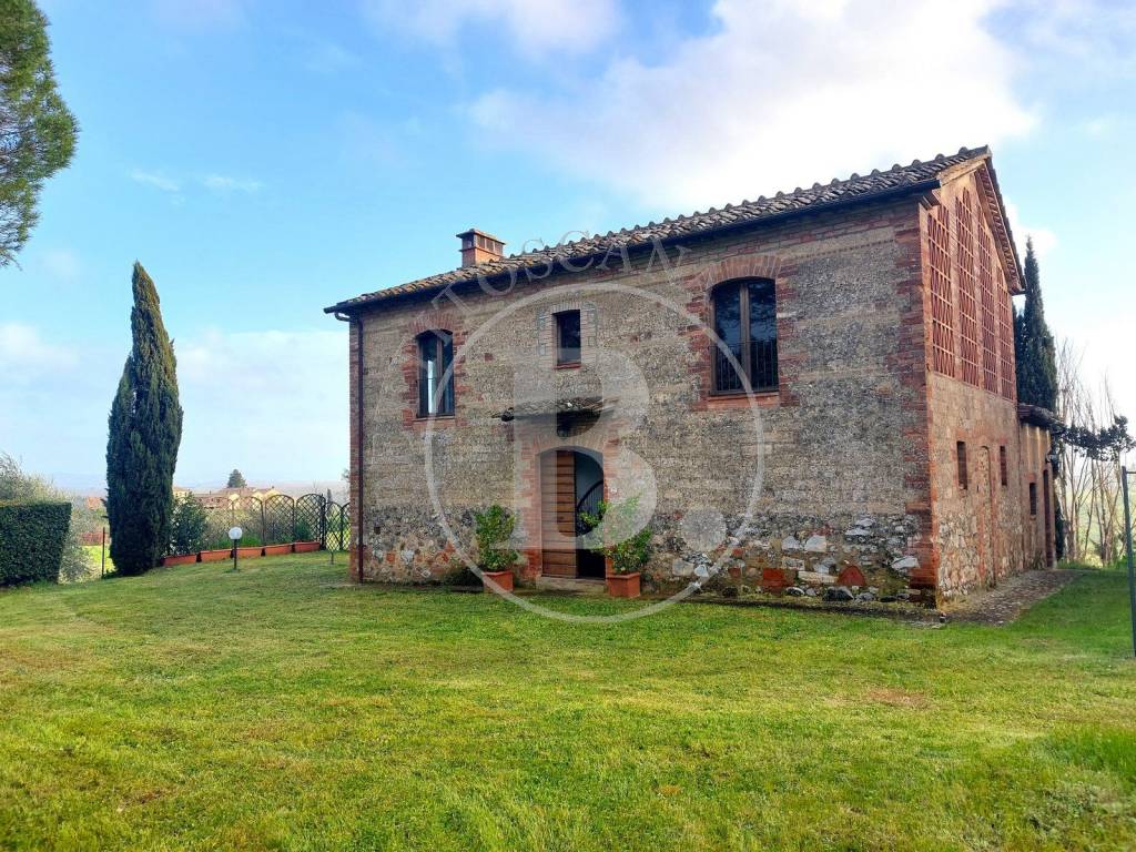 Casale in vendita a Castelnuovo Berardenga sestano