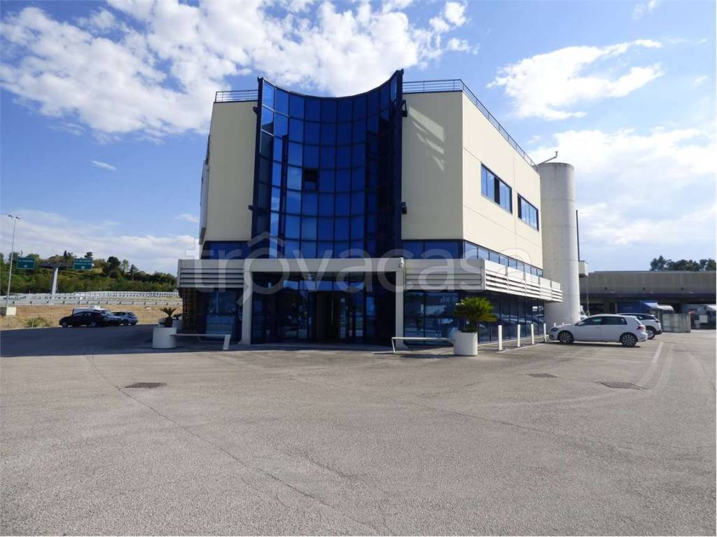 immagine annuncio 1 di 9