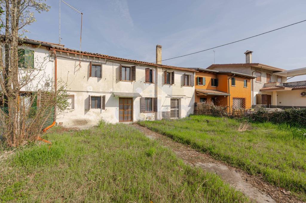 Villa a Schiera in vendita a Morgano via Guglielmo Marconi, 45