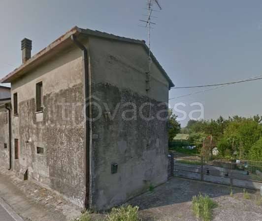 Casa Indipendente in vendita a Canaro via n. Sauro