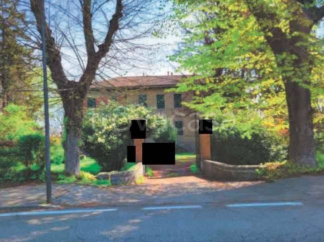 Casa Indipendente in vendita a Costa di Rovigo viale Vittorio Emanuele II