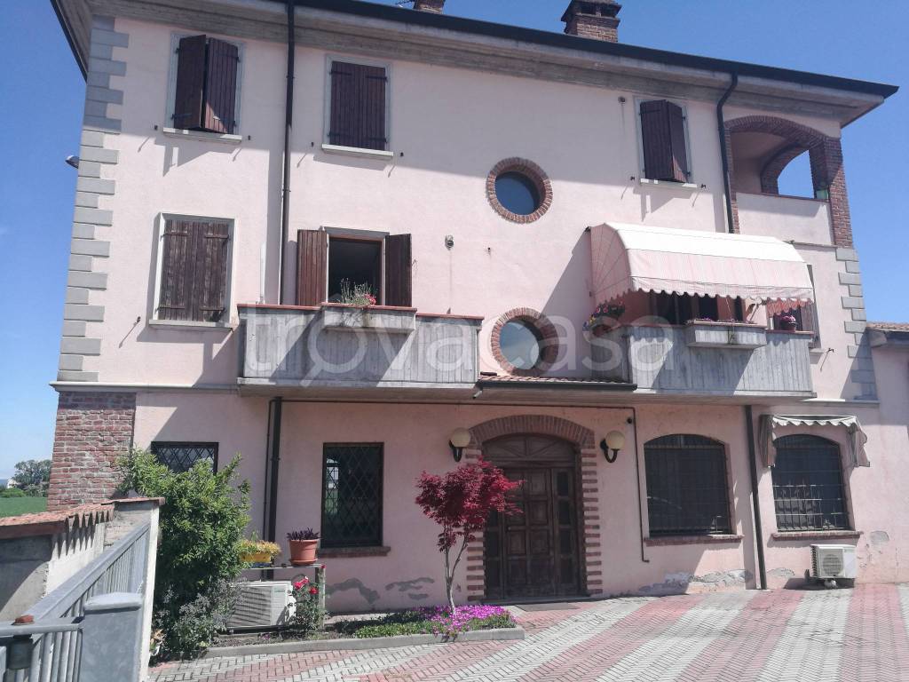 Ufficio in vendita a Casalmaggiore via Luigi Galli