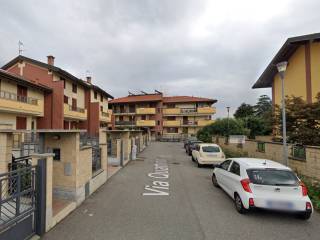 Posto auto in vendita a cerano via quartino