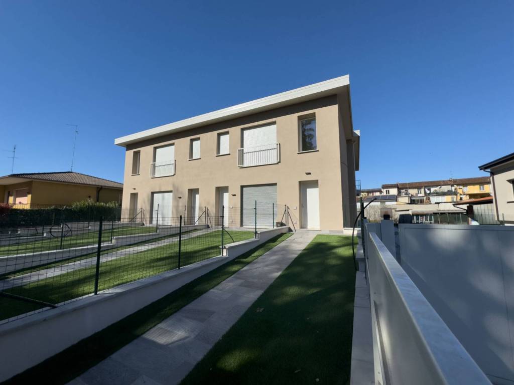 immagine annuncio 1 di 15