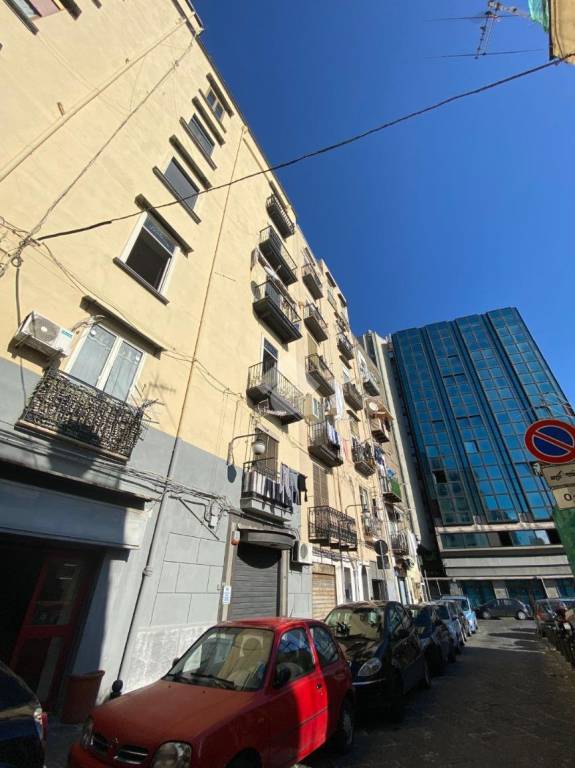 Appartamento in affitto a Napoli via Loggia di Genova, 31