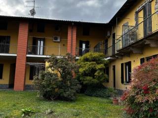 Villa a schiera in in vendita da privato a pogliano milanese via grassina, 3