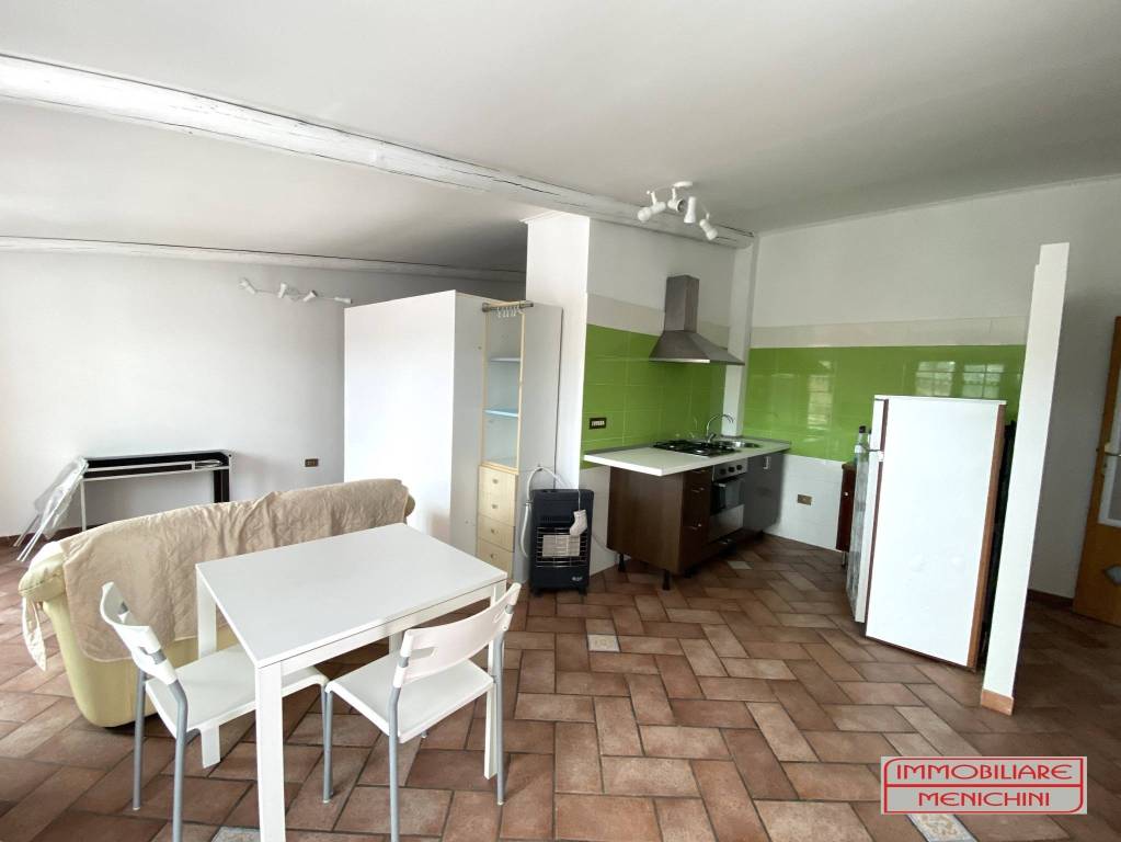 Appartamento in affitto a Brusciano via Nino Bixio