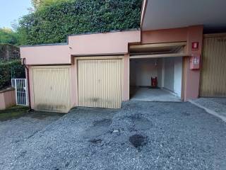 Garage in vendita a baveno via bertarello