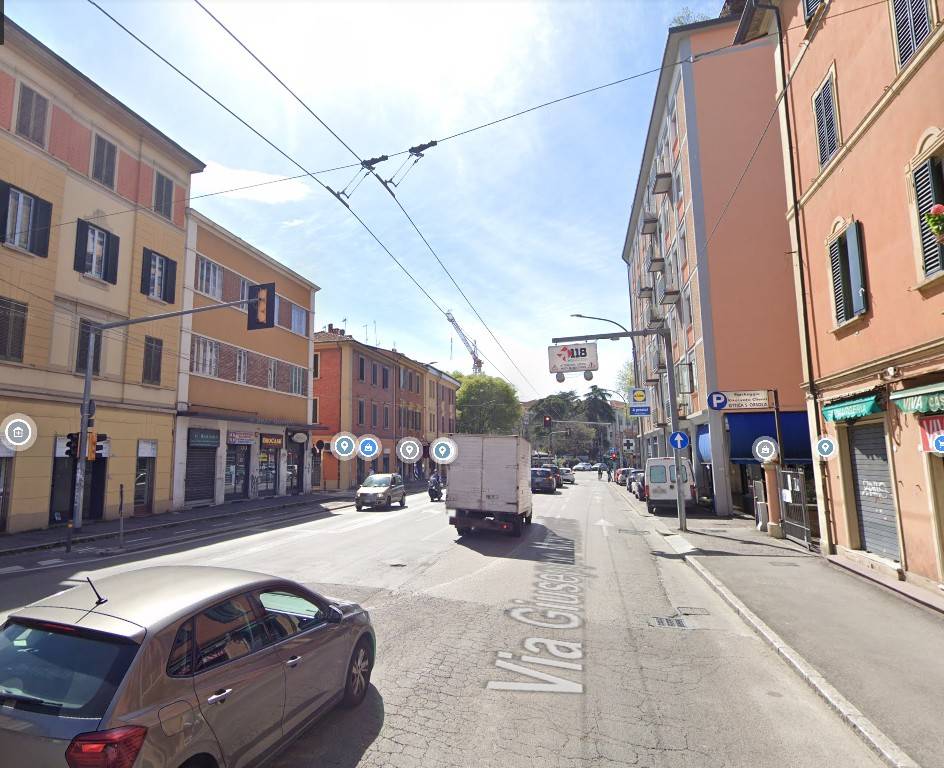 Appartamento in affitto a Bologna via San Vitale