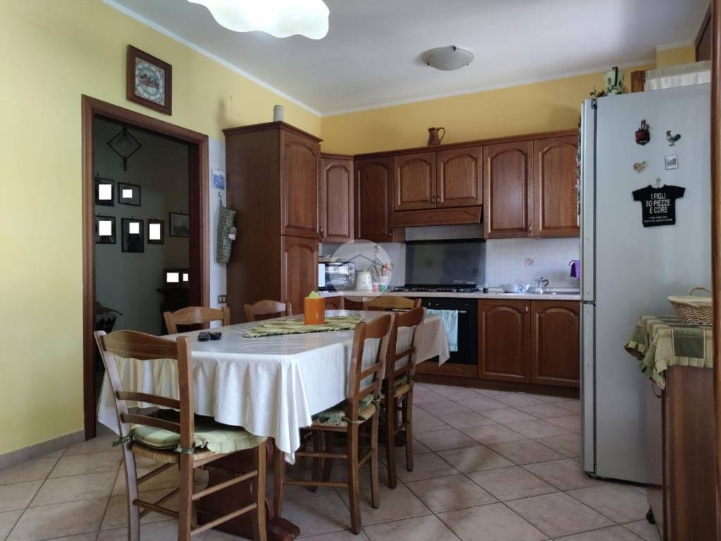 Appartamento in affitto a Montesarchio via Cervinara, 53