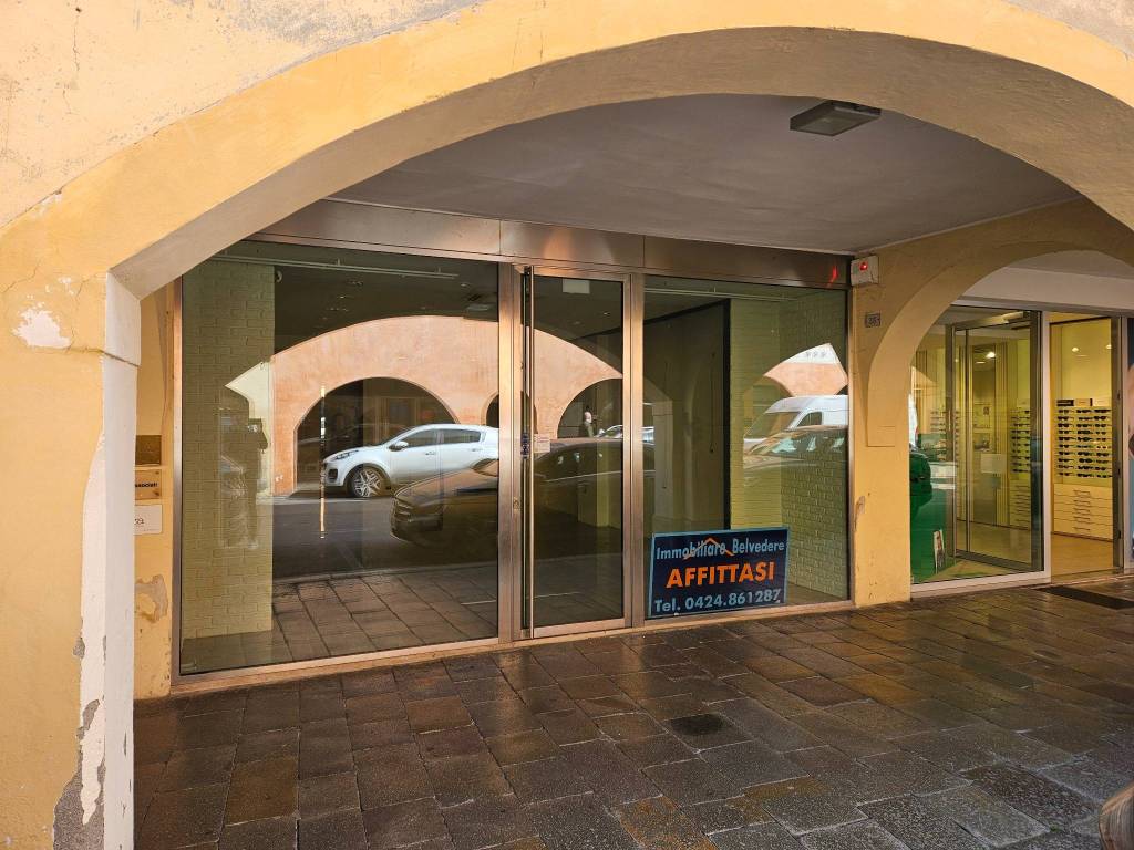 immagine annuncio 1 di 9