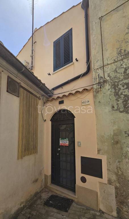 casa indipendente in vendita a Modica in zona Modica Alta