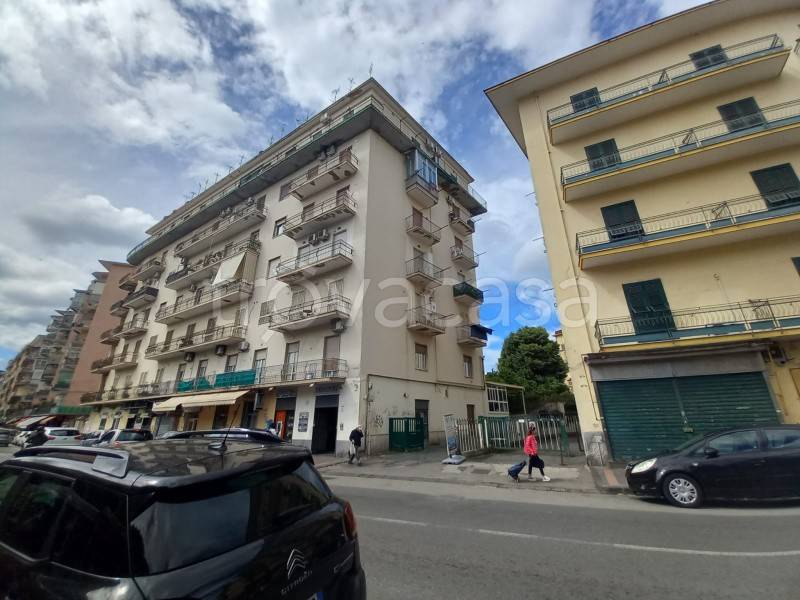 Appartamento in affitto a Napoli viale Cavalleggeri d'Aosta