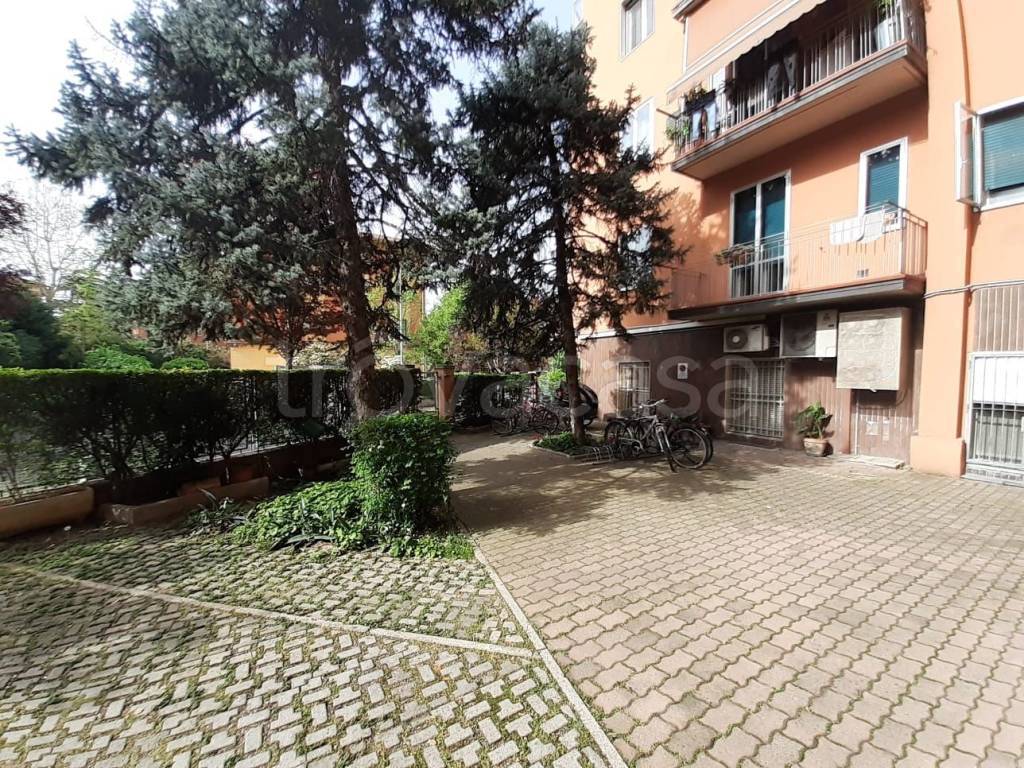 Appartamento in affitto a Bologna via Lodovico Varthema