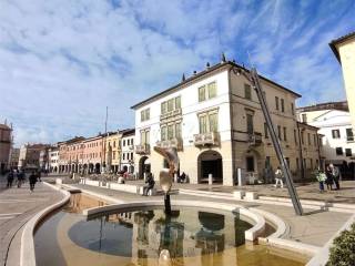 Intero stabile in vendita a venezia piazza ferretto , 36-38-40