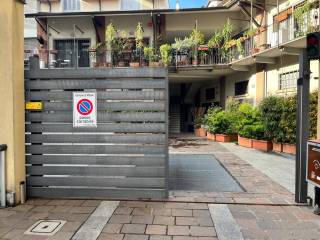 Garage in affitto a milano via arnaldo da brescia, 3