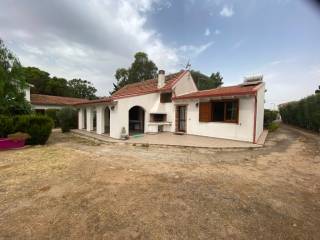 Villa in affitto a quartu sant'elena via nettuno, 5