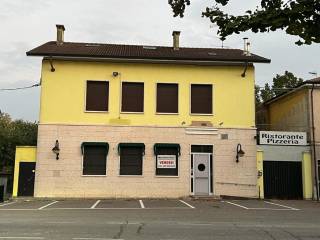 Casa indipendente in vendita a bagnolo san vito via roma,, 25