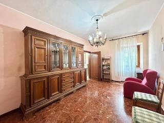 Casa indipendente in vendita a prato via sulla vella