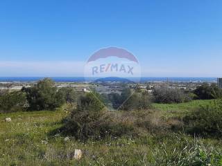 Terreno residenziale in vendita a mola di bari 