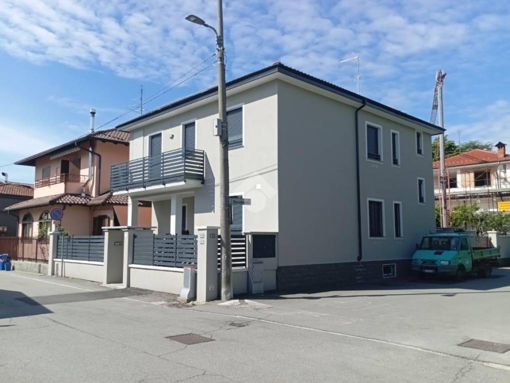 immagine annuncio 13 di 14