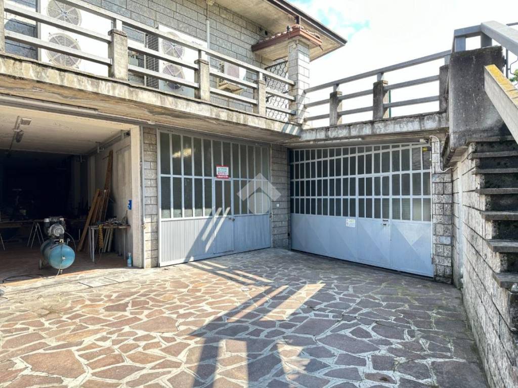immagine annuncio 2 di 14