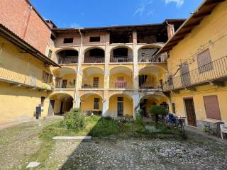 Casa indipendente in in vendita da privato a gattinara via vincenzo gioberti, 26